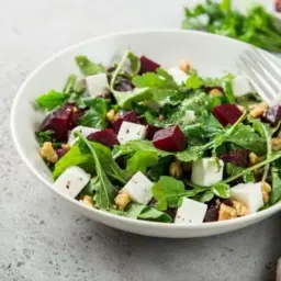 Arugula Salad with Beetroot
